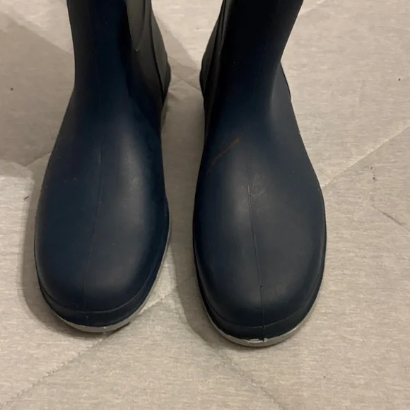 Tingley Women's Trim Fit Knee Boot - Picture 4 of 6